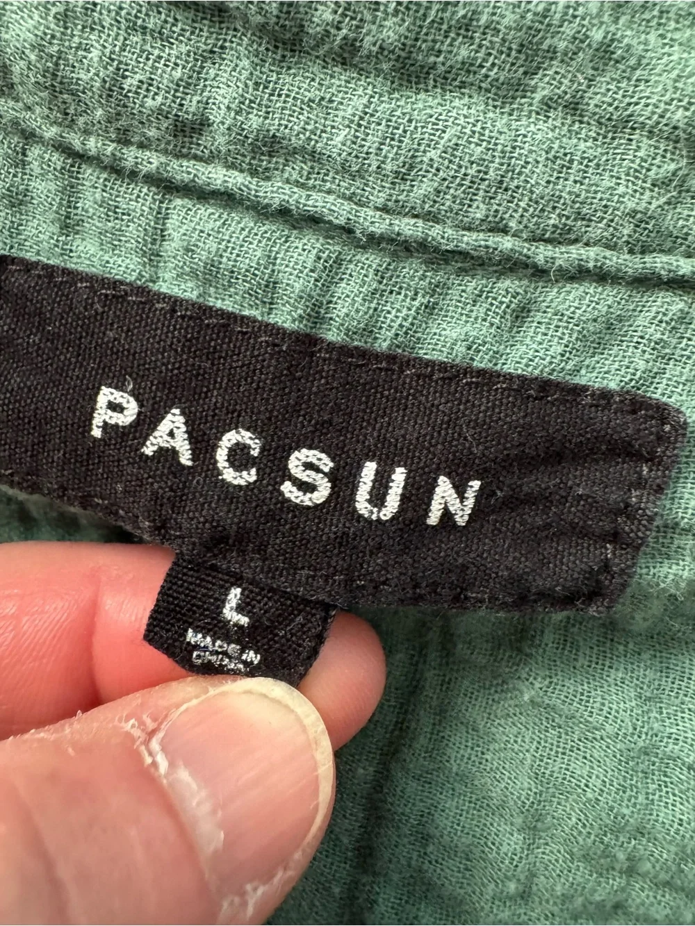 PacSun Men’s Green Textured Classic Camp Button Down Shirt